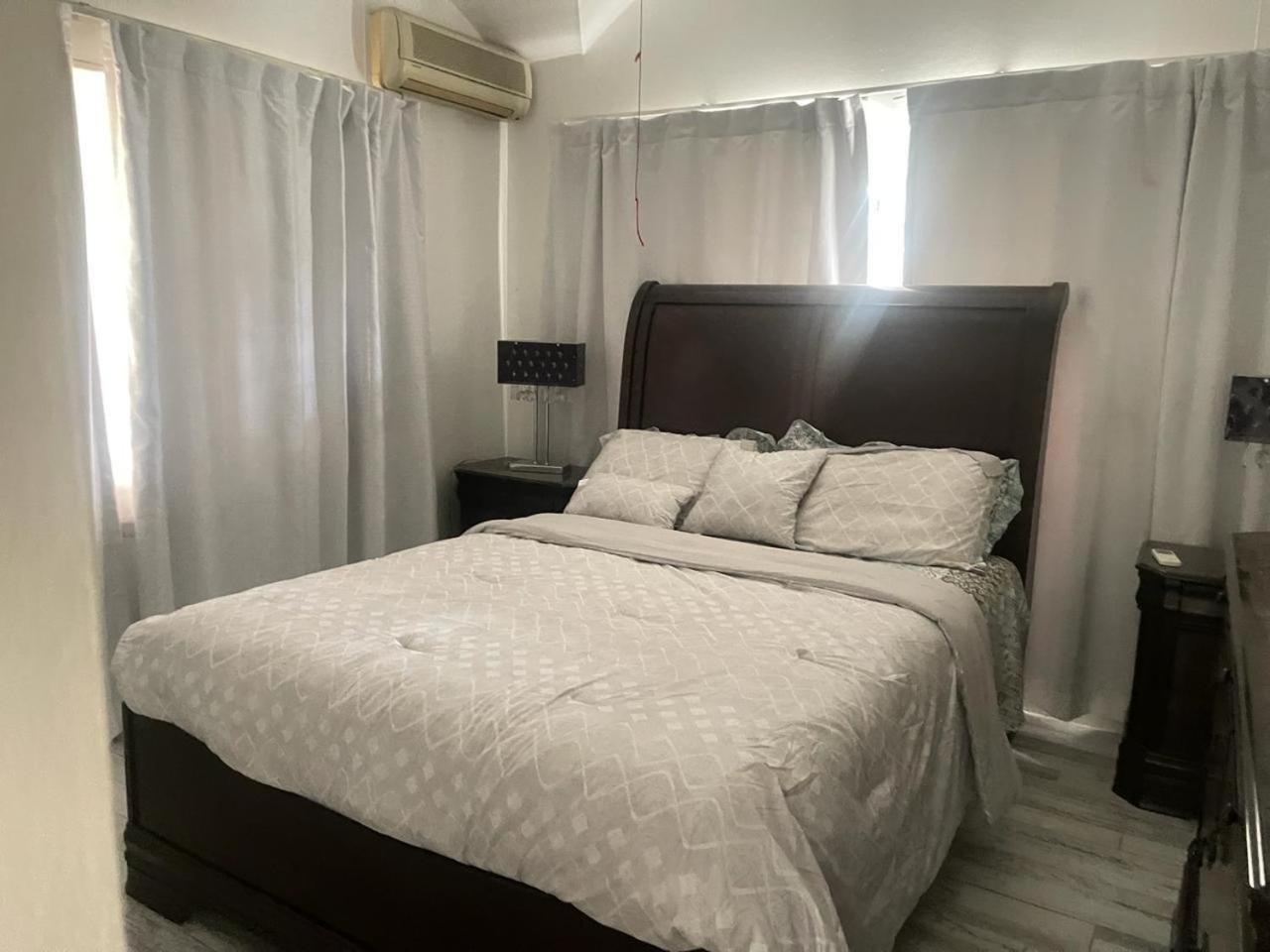 The President Room 5 Minutes To Devon House 4 Waterloo Avenue Kingston Exterior photo